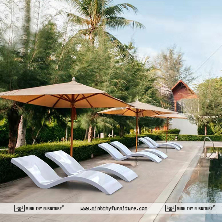 Giường hồ bơi composite thư giãn sân vườn Giường hồ bơi composite thư giãn sân vườn